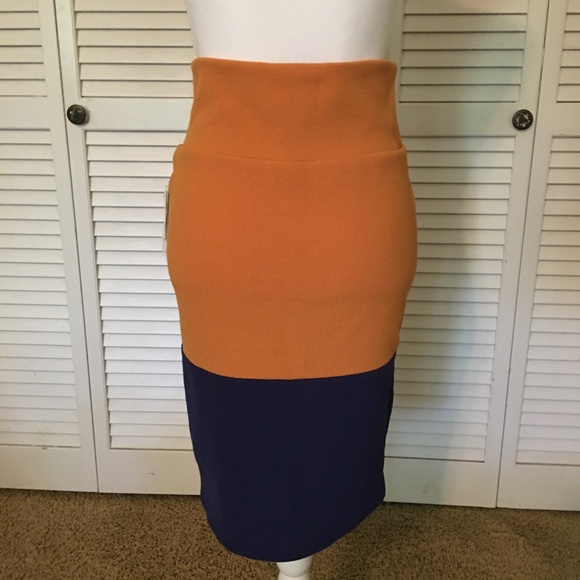 LuLaRoe Cassie Stylish Comfy Pencil Skirt - Picture 3 of 5